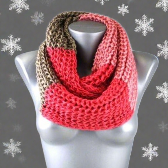 NEW Winter Knit Infinity Scarf Coral Pink Tan Striped Scarf - Picture 1 of 6